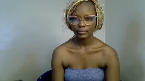 Tashy online show from October 27, 11:38 pm