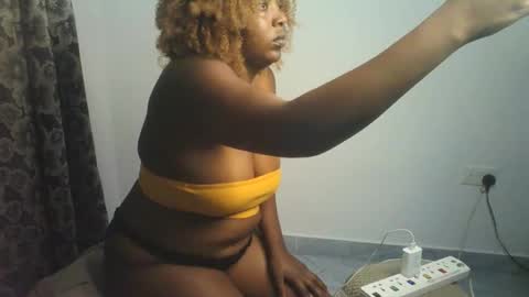 Sexy muna online show from June 3, 7:19 pm