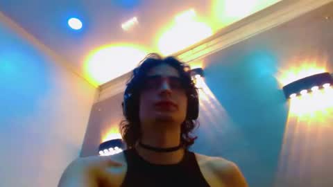 ethan online show from October 24, 2:07 pm