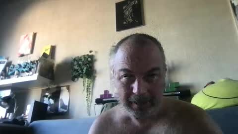 srekos38 online show from January 15, 9:40 am