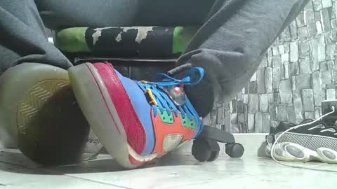 sr master cum its my old account online show from November 20, 2:43 am