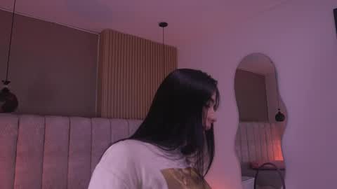 samantha online show from June 3, 7:19 pm