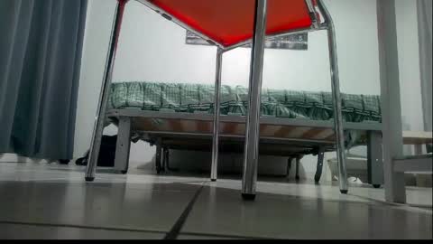 ssenzo online show from April 13, 9:19 pm