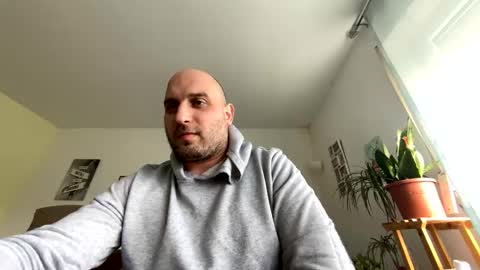 sta13 online show from March 29, 12:40 pm