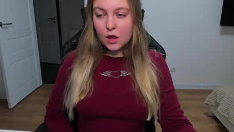 Stacy  online show from November 25, 4:06 pm