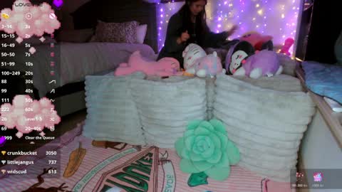 StacyCakes online show from March 30, 6:24 am