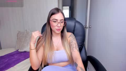 Stacy Conner online show from September 19, 8:23 pm