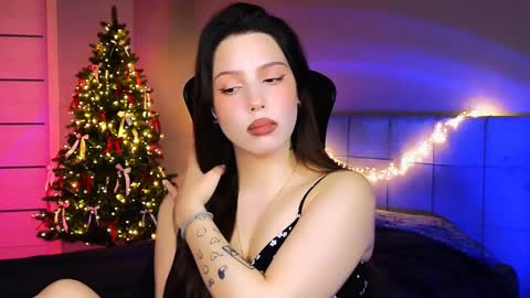 Snapshot of stacygonzales_ chatting on January 5, 6:35 am Bye bye dear See you on December 3st  online show from January 5, 6:35 am