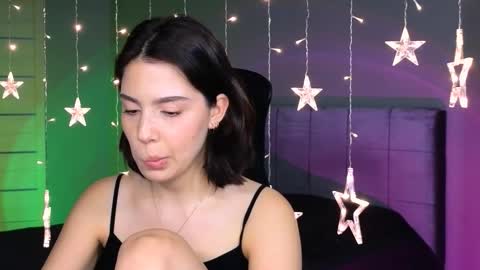 Snapshot of stacygonzales_ chatting on October 17, 8:18 am Bye bye dear See you on December 3st  online show from October 17, 8:18 am