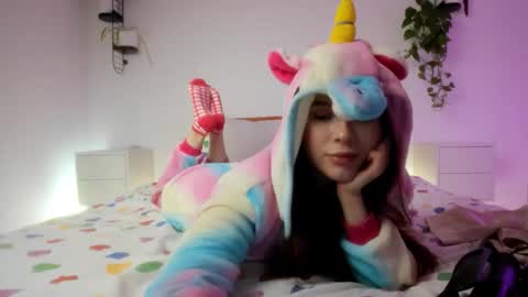 Stacy online show from December 13, 7:53 pm