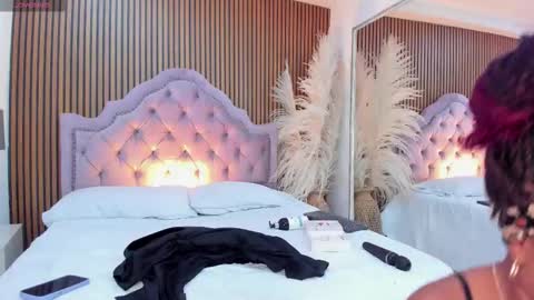 Stacy online show from February 17, 4:55 am