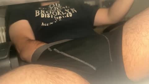 Snapshot of stang_ chatting on October 12, 9:27 pm stang_ online show from October 12, 9:27 pm