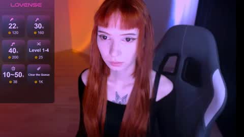 Shiina Mashiro online show from April 10, 11:15 am