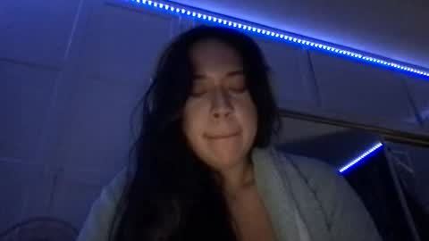 starlitdreams777 online show from March 5, 8:32 am