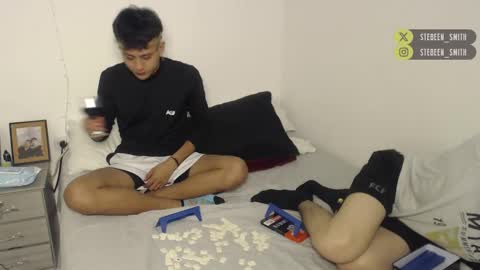 Snapshot of stebeen_smith chatting on December 22, 12:39 am stebeen smith online show from December 22, 12:39 am