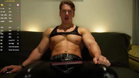 Steeve online show from October 12, 2:59 am