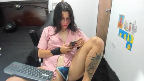 Snapshot of stefan_litleee chatting on September 17, 1:53 am julieth-cancer online show from September 17, 1:53 am