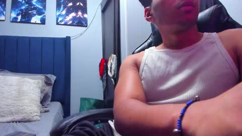 Stefann Salvatore online show from November 1, 2:45 am