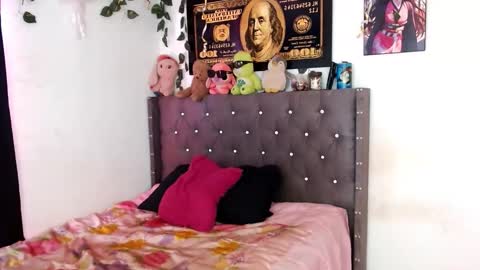 stefanny beautiful online show from October 25, 5:46 pm