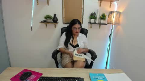 Stefy  online show from March 13, 1:25 pm