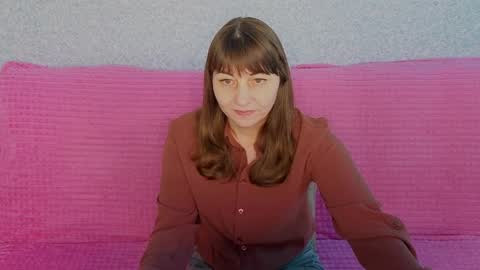 Stela online show from April 2, 9:38 am