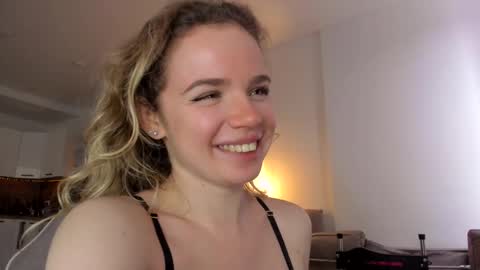 Asella online show from March 5, 11:38 am