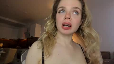 Asella online show from February 13, 9:30 am