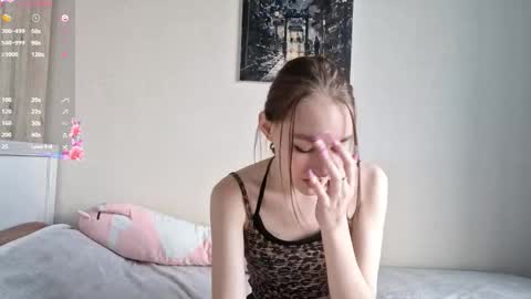 Snapshot of stellafalt chatting on October 22, 2:08 pm Stella online show from October 22, 2:08 pm