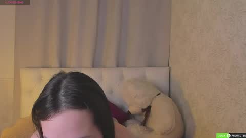 Stella online show from April 8, 8:28 am