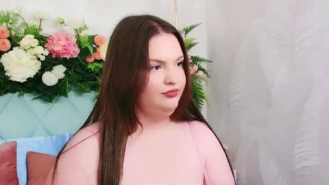 Stella online show from December 17, 5:52 pm