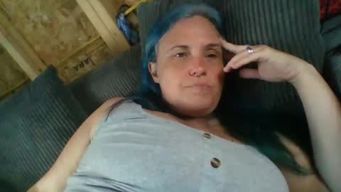 Stella online show from September 25, 5:42 pm