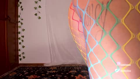 stellart_ online show from September 18, 3:43 am