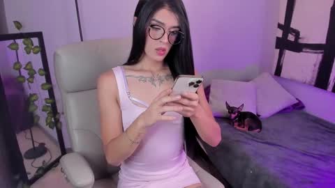     online show from January 6, 7:07 pm