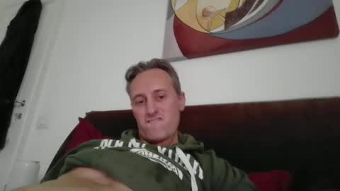 sten015 online show from November 27, 2:14 pm