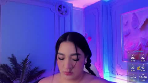 Snapshot of stephania_diamond chatting on October 19, 3:00 am         online show from October 19, 3:00 am