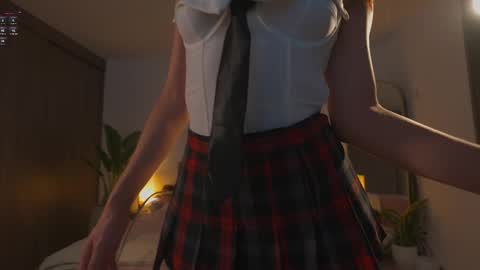 stephania_let online show from March 10, 3:27 pm