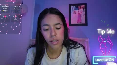 Stephania online show from February 18, 3:01 pm