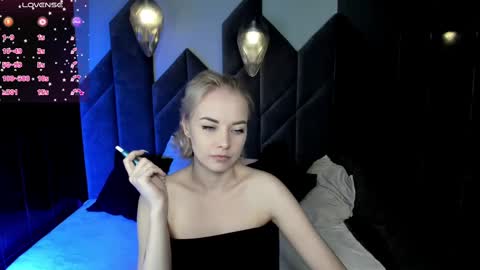 Stephanie Sea online show from February 19, 5:06 pm