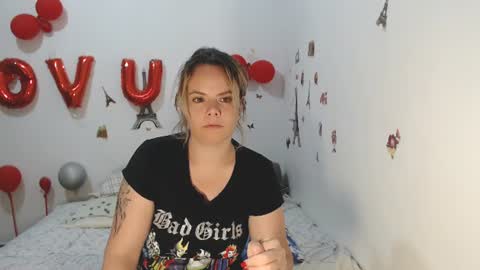 Stephanie   online show from July 10, 10:20 am