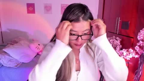 Stephanie  online show from October 2, 3:05 am