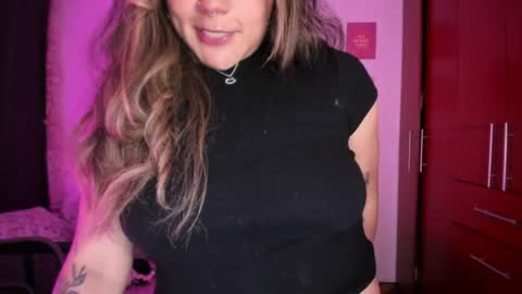 Stephanie  online show from April 22, 3:46 am