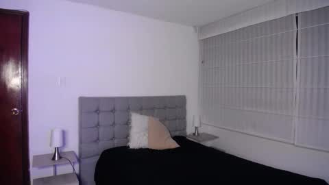 stephany_rodriguez_ online show from October 18, 2:21 pm