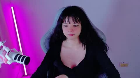 stephy online show from February 14, 12:46 am