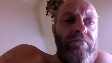 sterng123 online show from December 7, 10:50 am