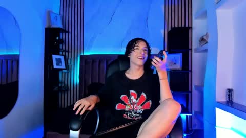 Sthepano  online show from June 10, 4:23 am