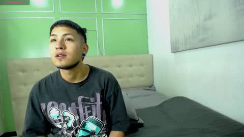 StickXCandy online show from January 8, 11:43 am