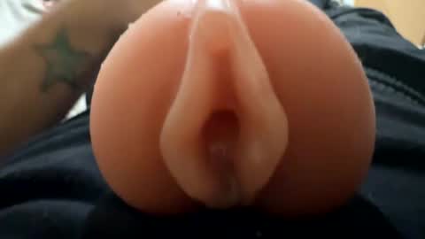 Snapshot of stickyjam37 chatting on October 4, 3:48 am StickyxJam online show from October 4, 3:48 am