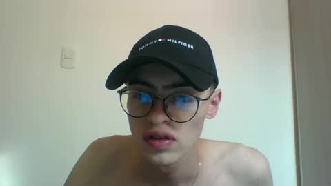 stiv_grant online show from September 17, 12:19 pm