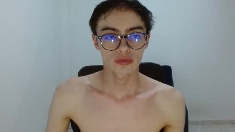 stiv_grant online show from April 27, 11:13 pm