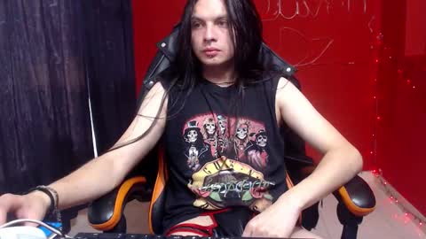 stivnhot online show from March 4, 5:43 pm